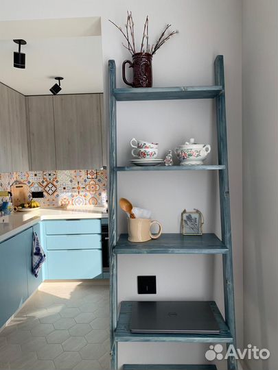 Стеллаж лесенка