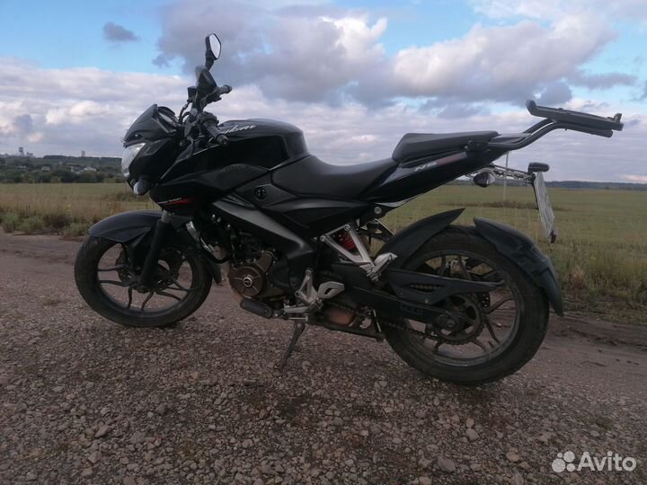 Bajaj pulsar NS200