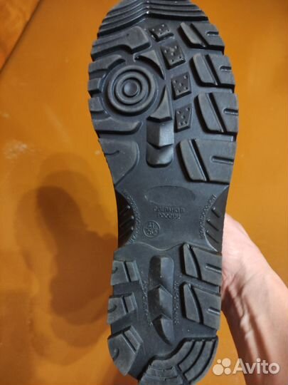 Новые рабочие ботинки 41размер