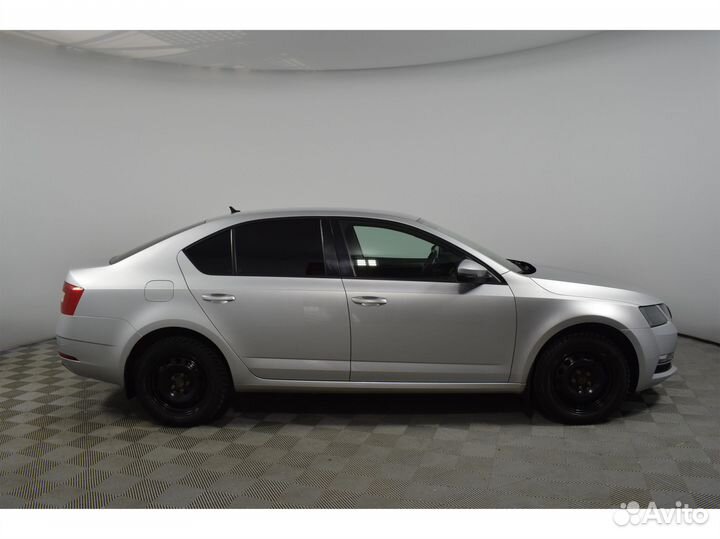 Skoda Octavia 1.6 МТ, 2017, 131 185 км