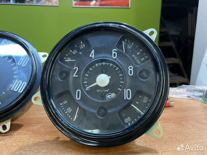 Приборы новые СССР лаз, лиаз 677