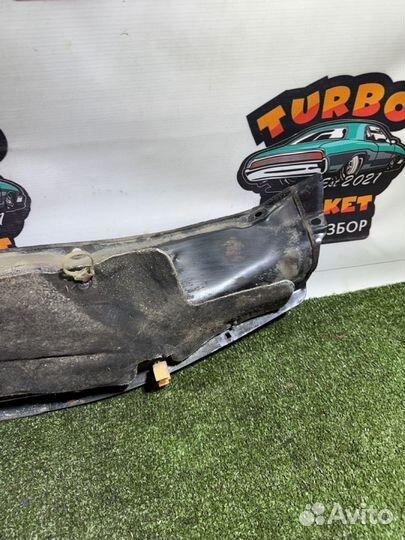 Водосток Nissan Tiida, C11