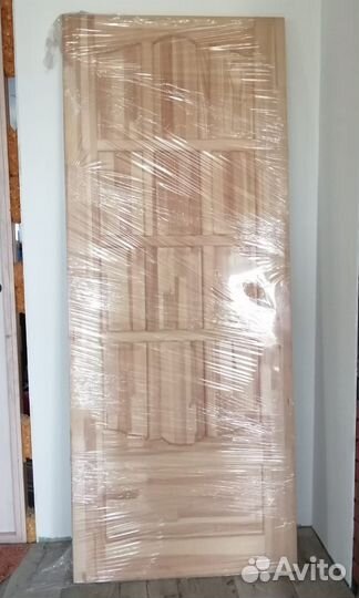 Дверь новая