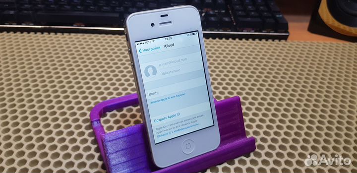 iPhone 4S, 16 ГБ