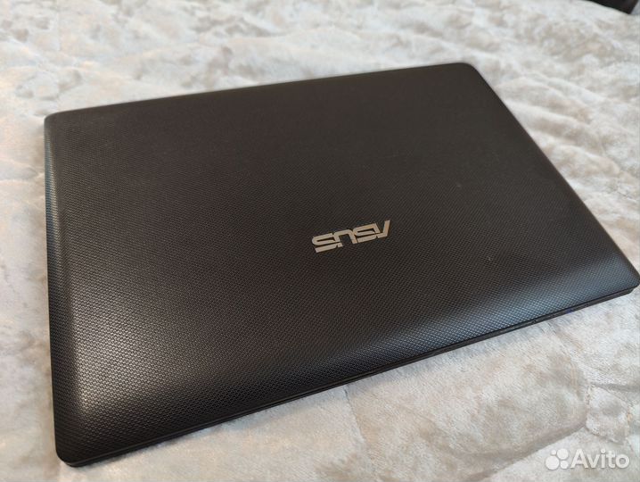 Нетбук asus Eee PC X101H