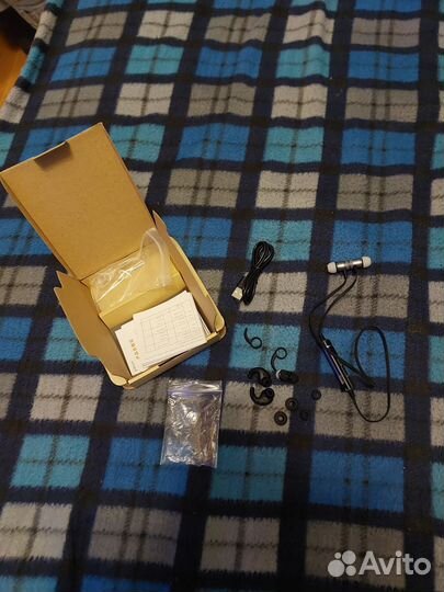 Беспроводные наушники