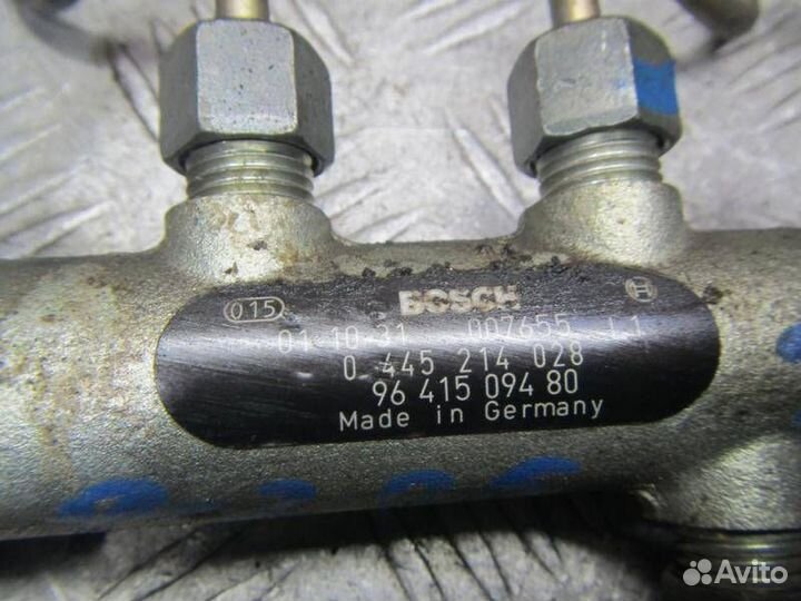 Топливная рампа Peugeot 206 рест. 2004 0281002492