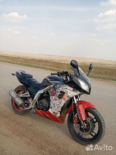 Мотоцикл centurion bitrix 150