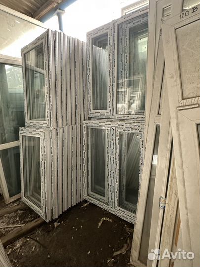 Пластиковые окна 100 ш 120 в Не Б/У