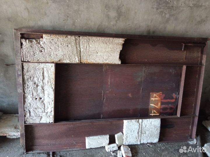 Ворота гаражные металлические