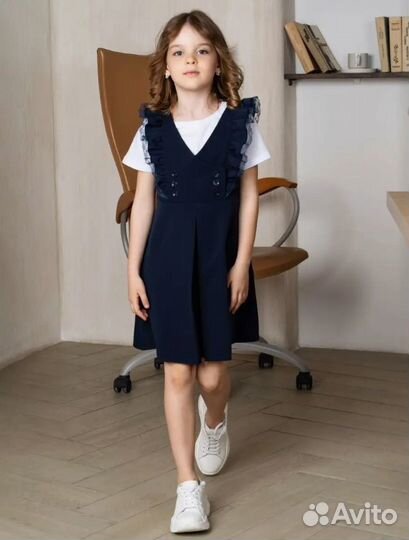 Школьная форма сарафан для девочки / Россия