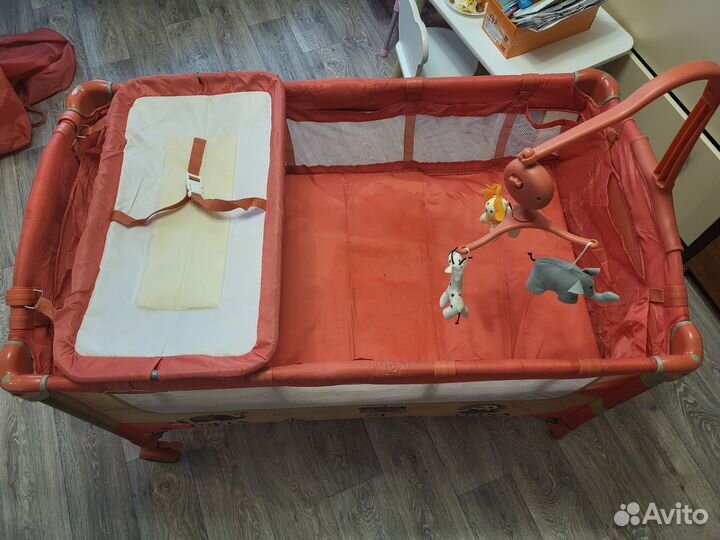 Манеж-кровать