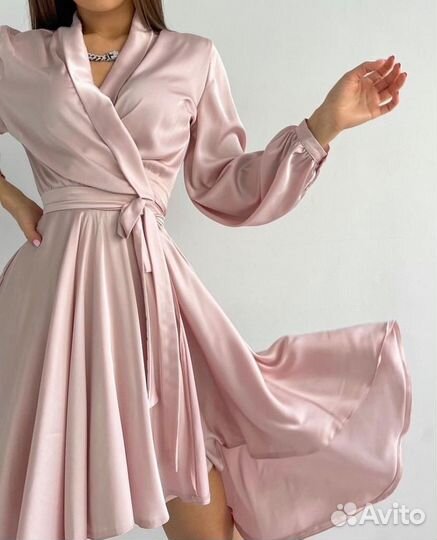 Платье женское 42 44