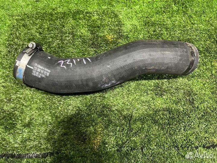 Патрубок Audi Q3 8U cczc 2012