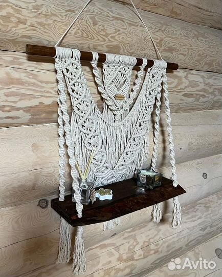 Полка настенная деревянная