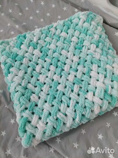 Плед крупной вязки