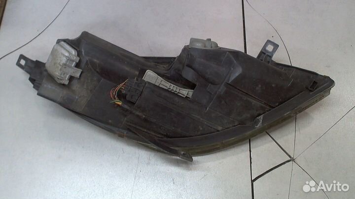 Фара (передняя) Mitsubishi Colt, 2005