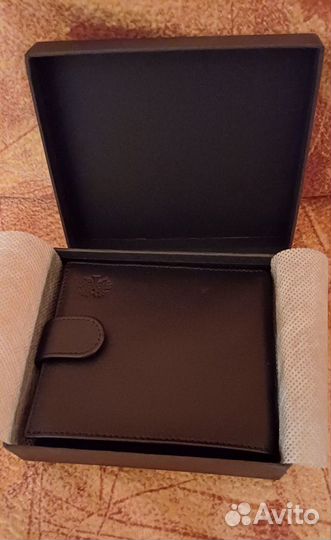Подарочный кошелёк портмоне в фирменной коробке