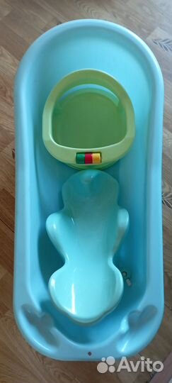 Столик для кормления ребенка, ванночка