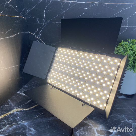 Видеосвет RGB