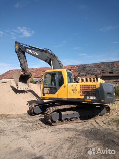 Гусеничный экскаватор Volvo EC210B, 2008