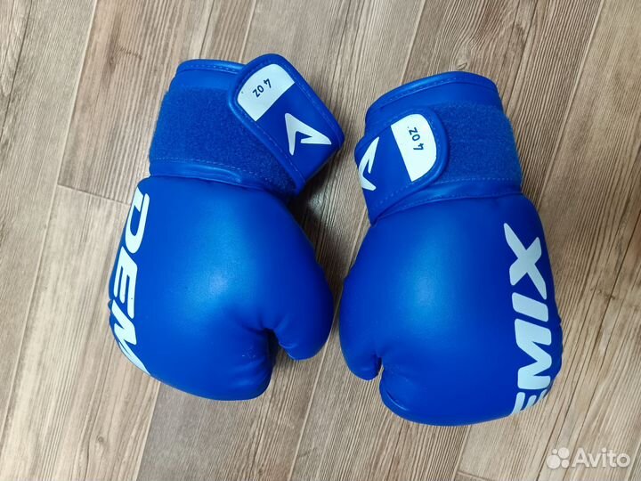 Боксерские перчатки