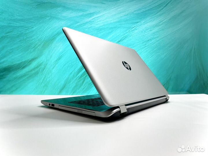 Ноутбук HP Pavilion 17 / GeForce / Core i7 / SSD