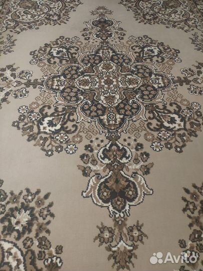 Ковры и паласы Б/У