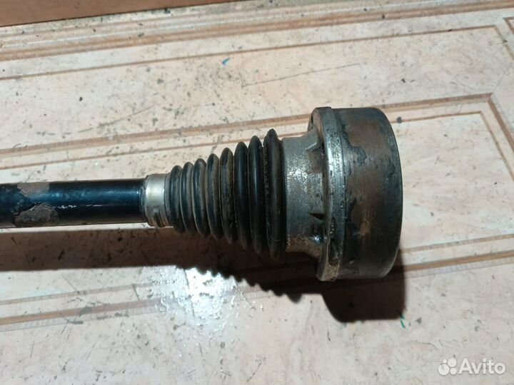 Левый привод Wolkswagen Polo