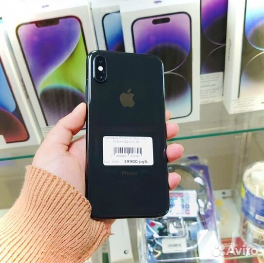 iPhone Xs, 64 ГБ