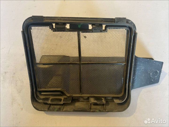 Рамка салонного фильтра Ford Focus