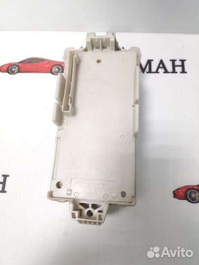 Блок предохранителей салона Mitsubishi Lancer 9