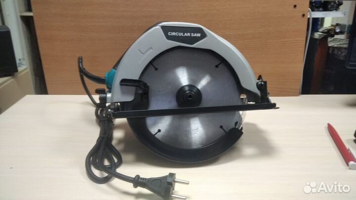 Циркулярная пила сетевая makita