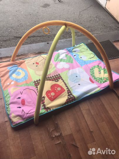 Развивающий коврик