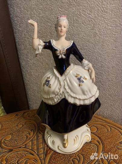 Статуэтка royal dux Чехословакия