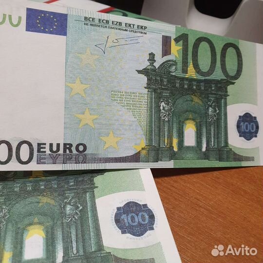 Пачка билет банка приколов 100 Евро