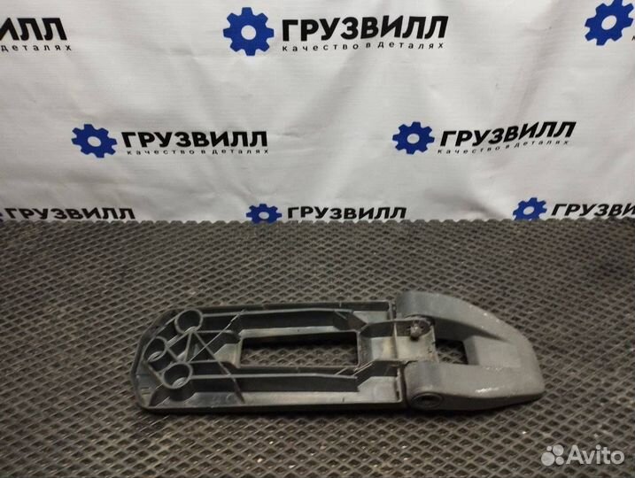 Кронштейн зеркала кабины Volvo FH4 84004927