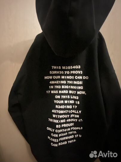 Vetements brain power зип худи на руках