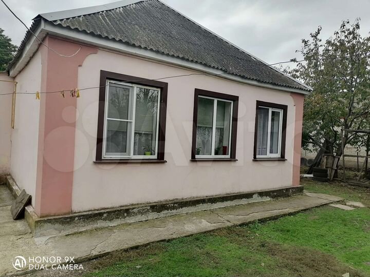 Дом 54 м² на участке 50 сот.