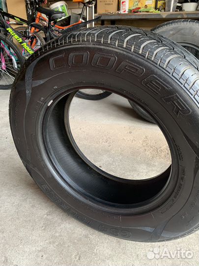 Cooper CS4 Touring 235/65 R17