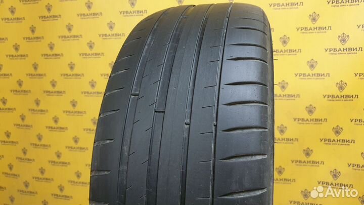 Michelin Pilot Sport 4 225/45 R17 94Y