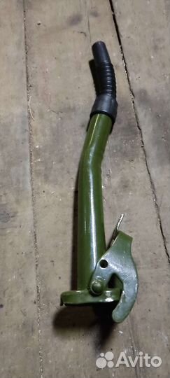 Насадка лейка для канистр