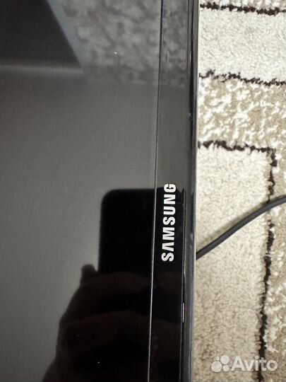 Телевизор samsung SMART tv