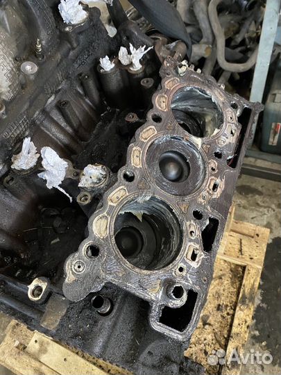 Двигатель land rover discovery 3 2.7 Lr010297