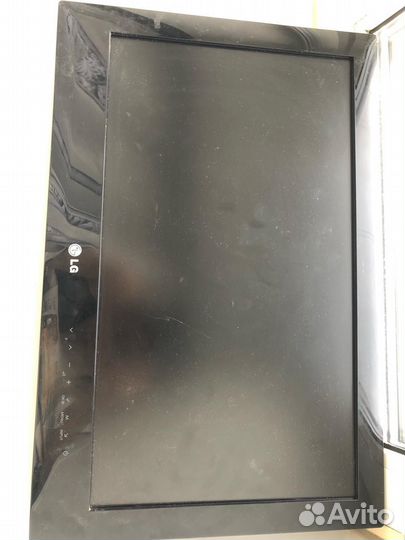 Телевизор LG 22 дюйма