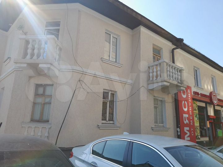 3-к. квартира, 86 м², 1/2 эт.