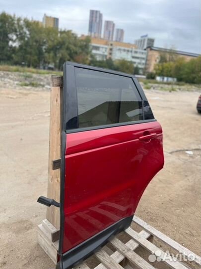 Дверь задняя левая Land Rover Range Rover Sport 2