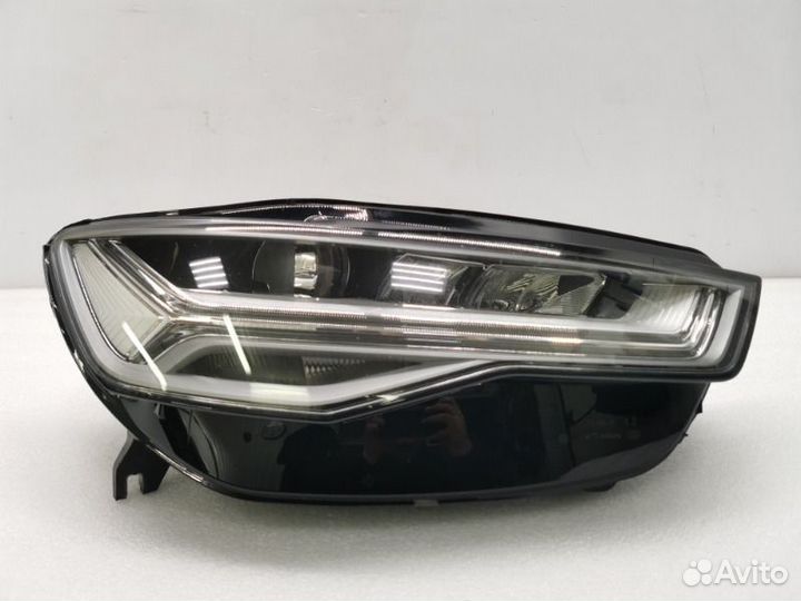 Фара передняя правая Audi A6 C7 2.0 TDI 2018