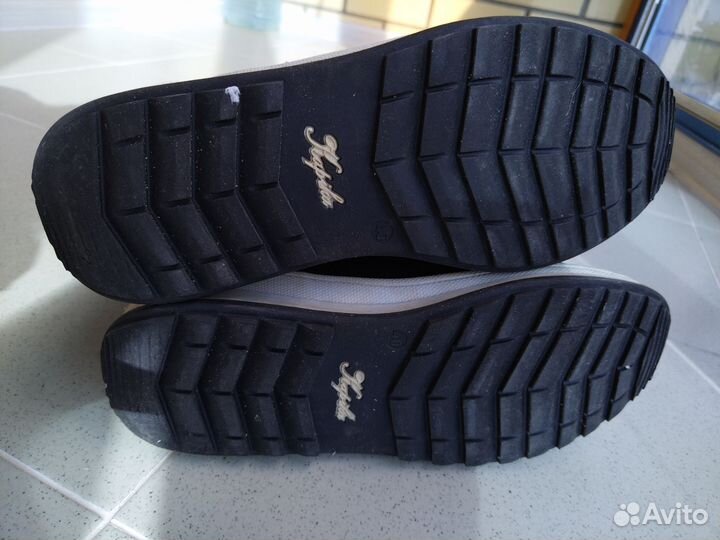 Дутики 40 р Kapika