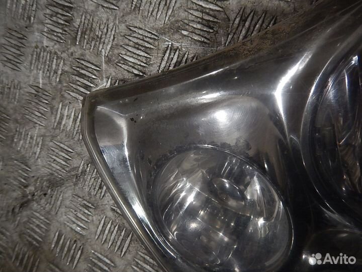 Фонарь задний внутренний правый, Lexus (Лексус) -R